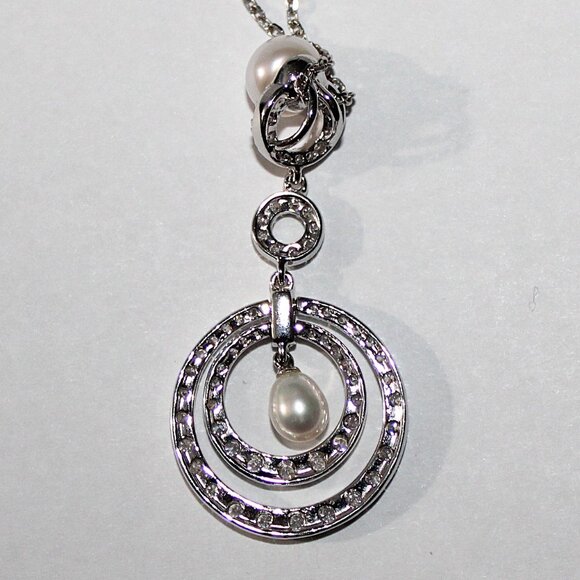 Sterling Silver Cultured Pearl Cubic Zirconia Circles Necklace - Picture 2 of 7
